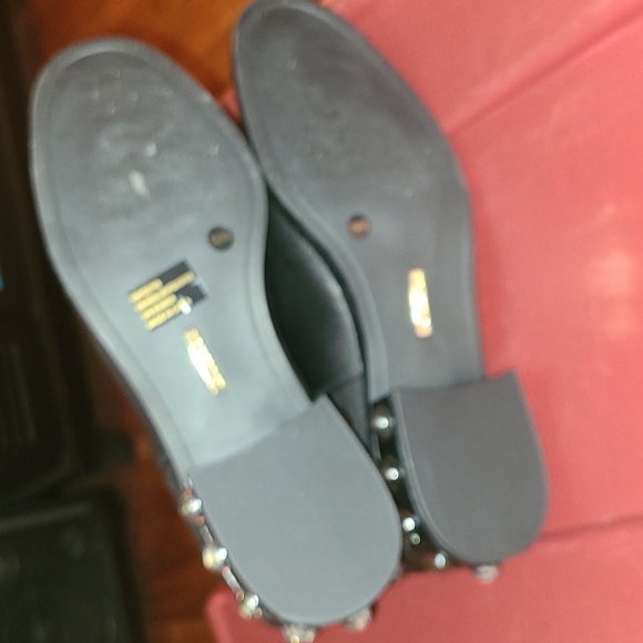 Booties - Picture 4 of 5